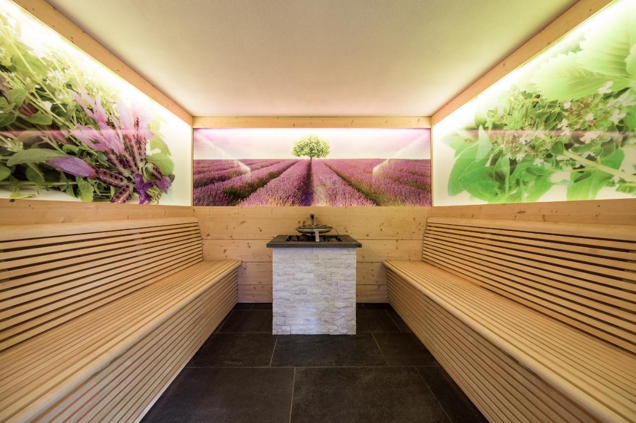 Boutique Hotel Zum Rosenbaum Nalles Exterior foto